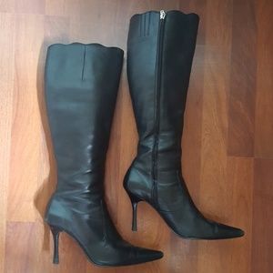 beautiful black leather knees hi boots